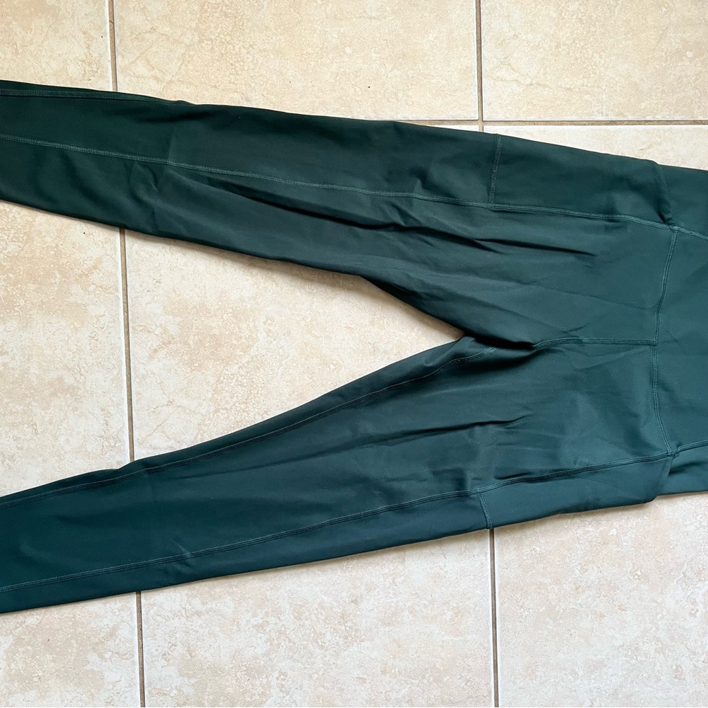 Girlfriend Collective Green Compression Leggings - Picture 4 of 4